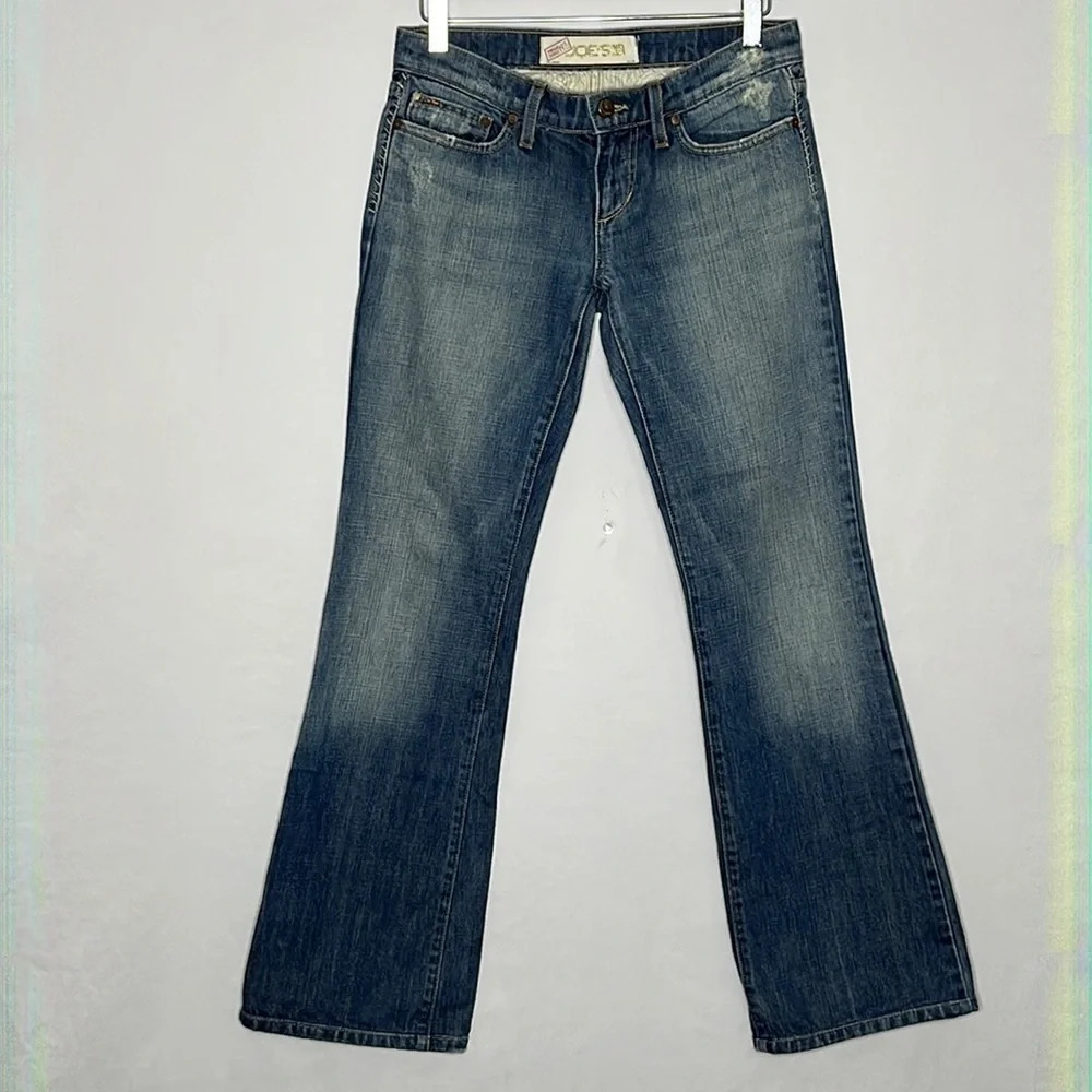 Joe's Jeans Vintage Series 1971 Flare Distressed Jeans in Zap - Size 25